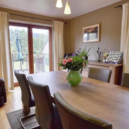 In Chevron With Garden Terrace Holiday home Neucy