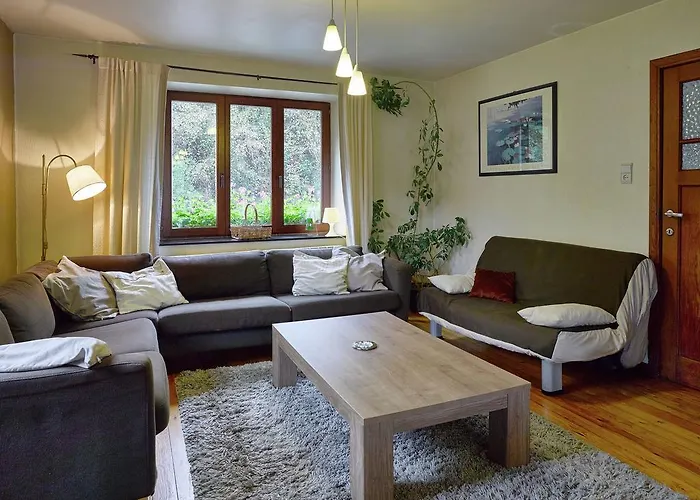 In Chevron With Garden Terrace Casa vacanze Neucy